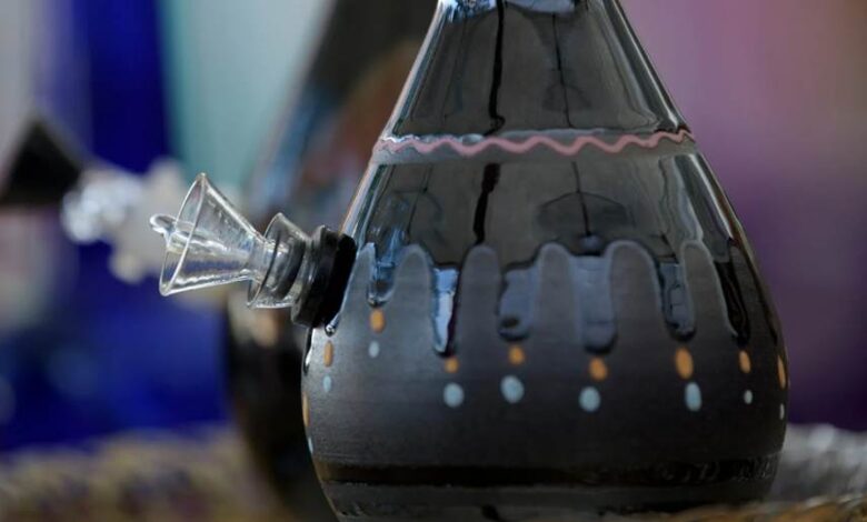 How Ash Catchers Improve the Bong Smoking Experience